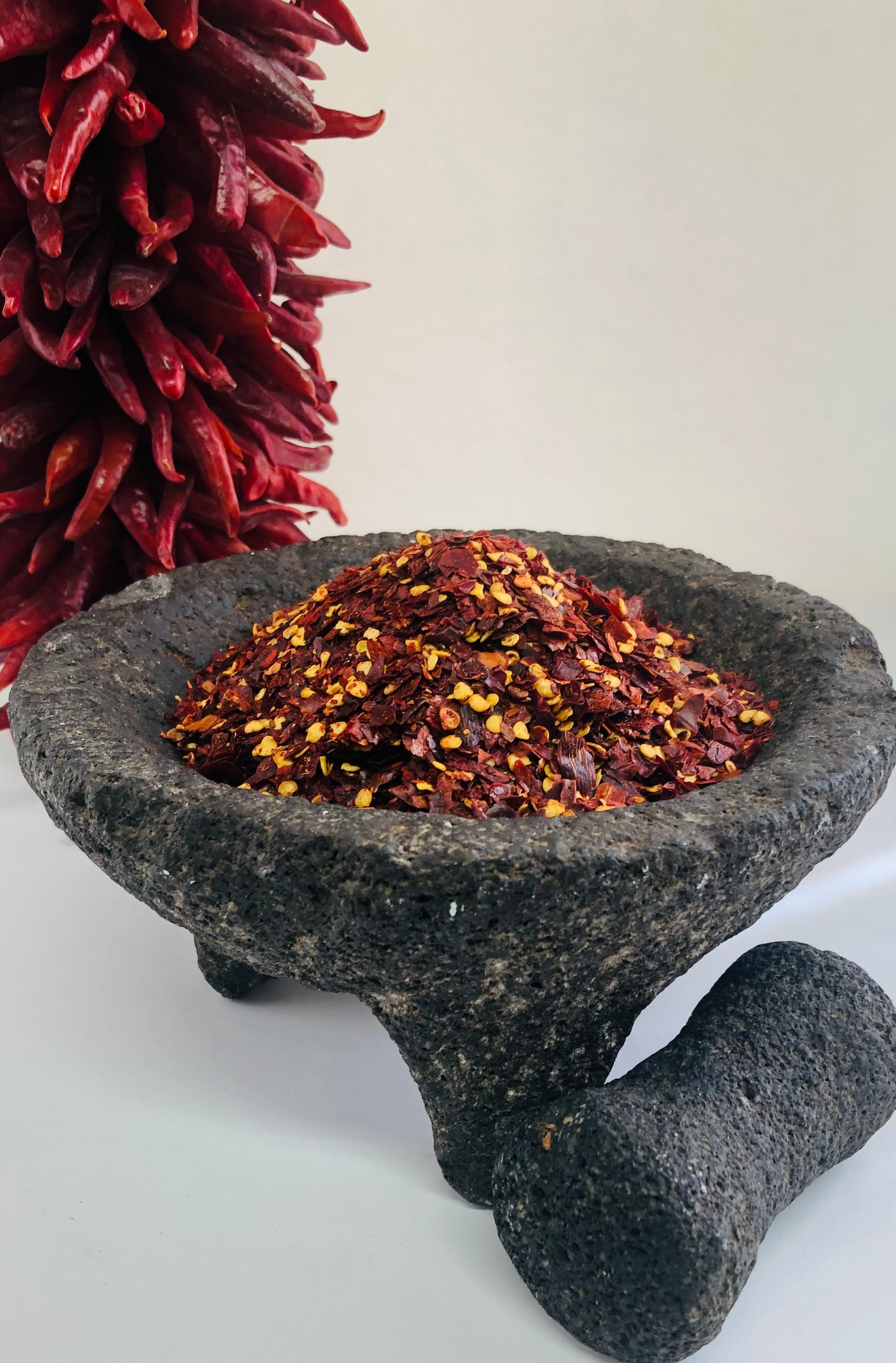 Chimayo Crushed Chile Peppers (caribe) Red-Medium